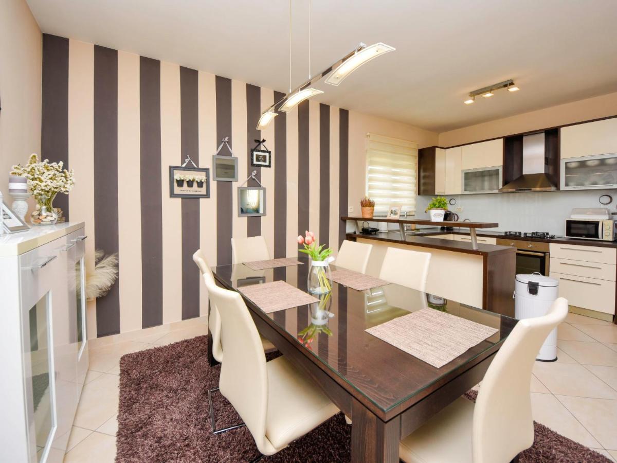 Holiday Home Stipe By Interhome Smilcic Exterior foto